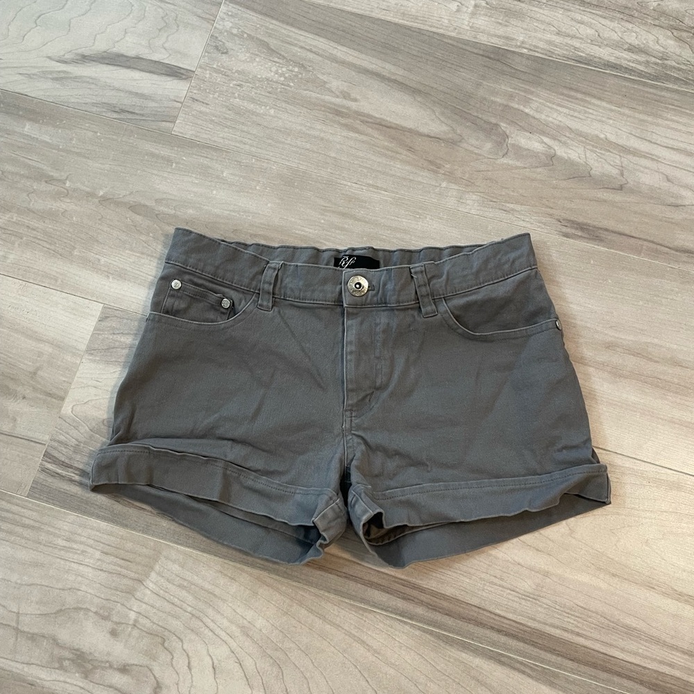RF Premium Denim Collection Gray Shorts With Zipper And Pockets- Size 9